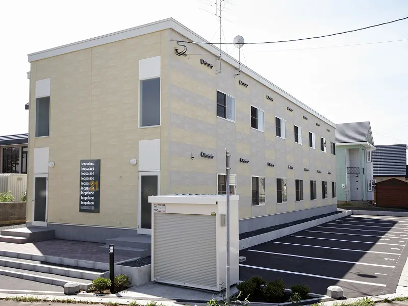 北広島市稲穂町東１丁目 月極駐車場